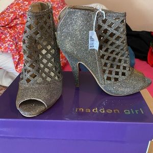 Christian Siriano gold heels